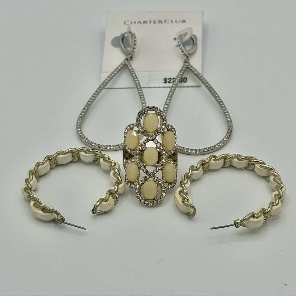 Vintage Costume jewelry, 2 earrings and very classy cocktail ring.(SKU 217)